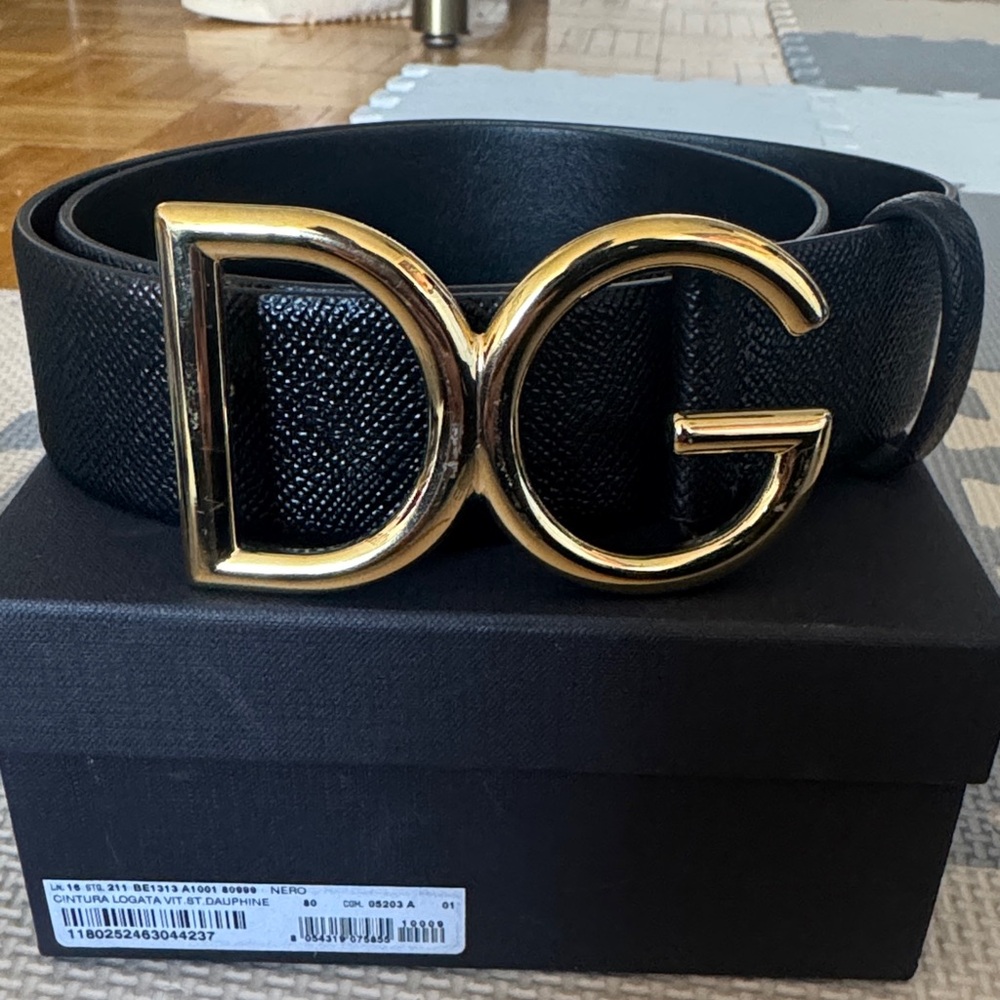 Dolce & Gabbana Black Leather Belt with Gold DG Buckle